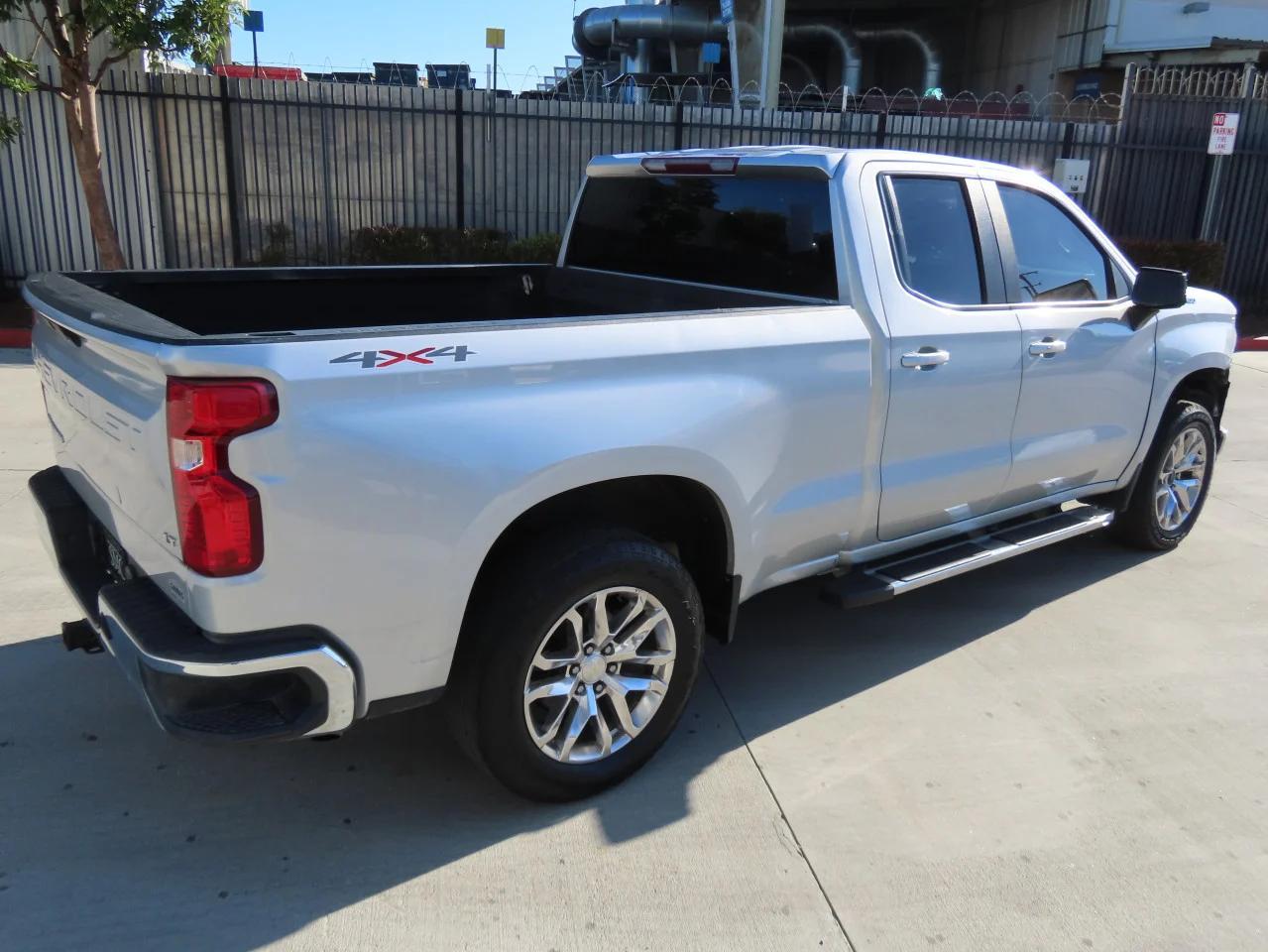 2020 CHEVROLET SILVERADO - Image 3