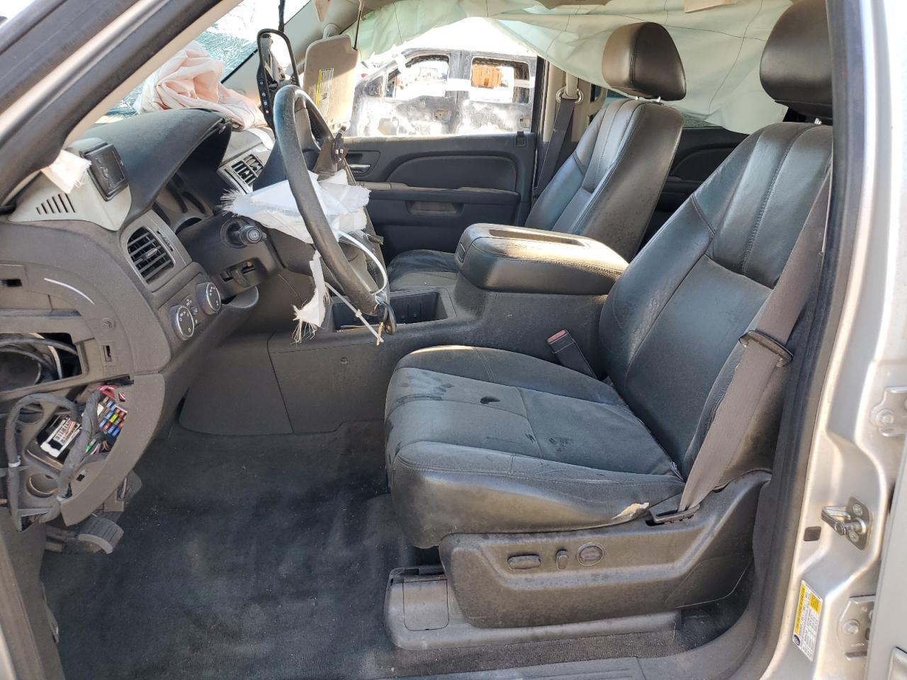 2011 CHEVROLET TAHOE K150 - Image 7