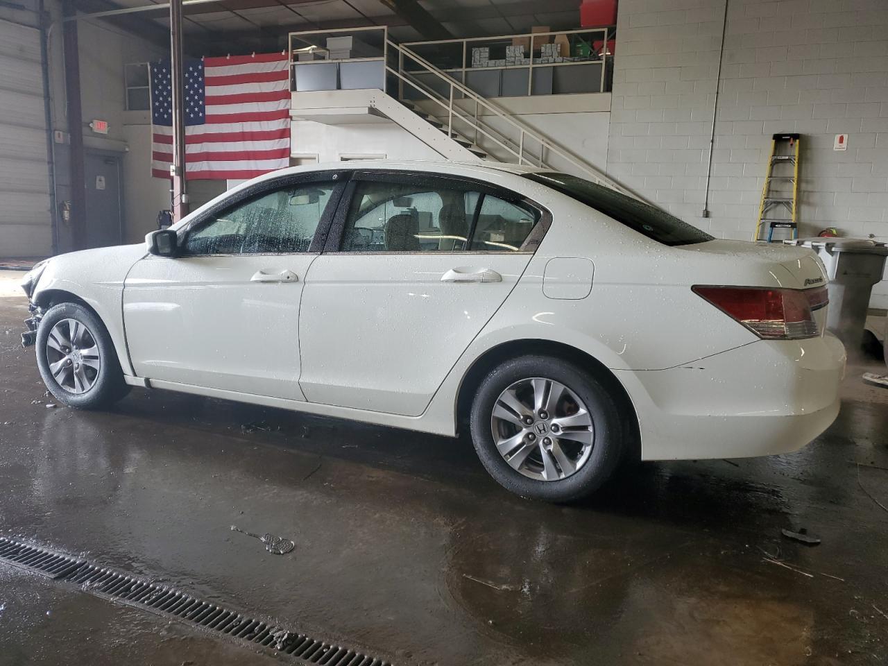 2012 HONDA ACCORD SE - Image 2
