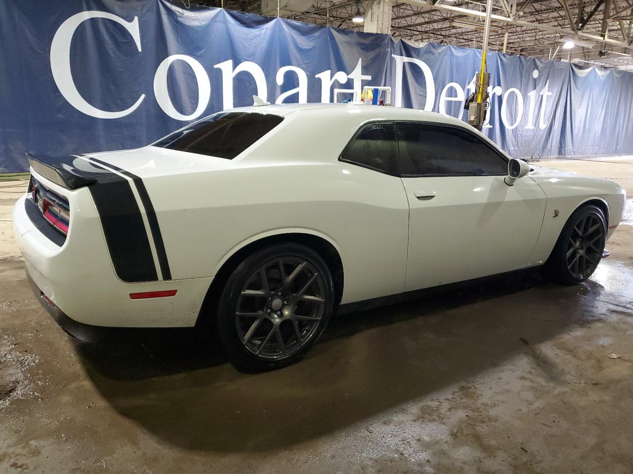 2016 DODGE CHALLENGER - Фото 3