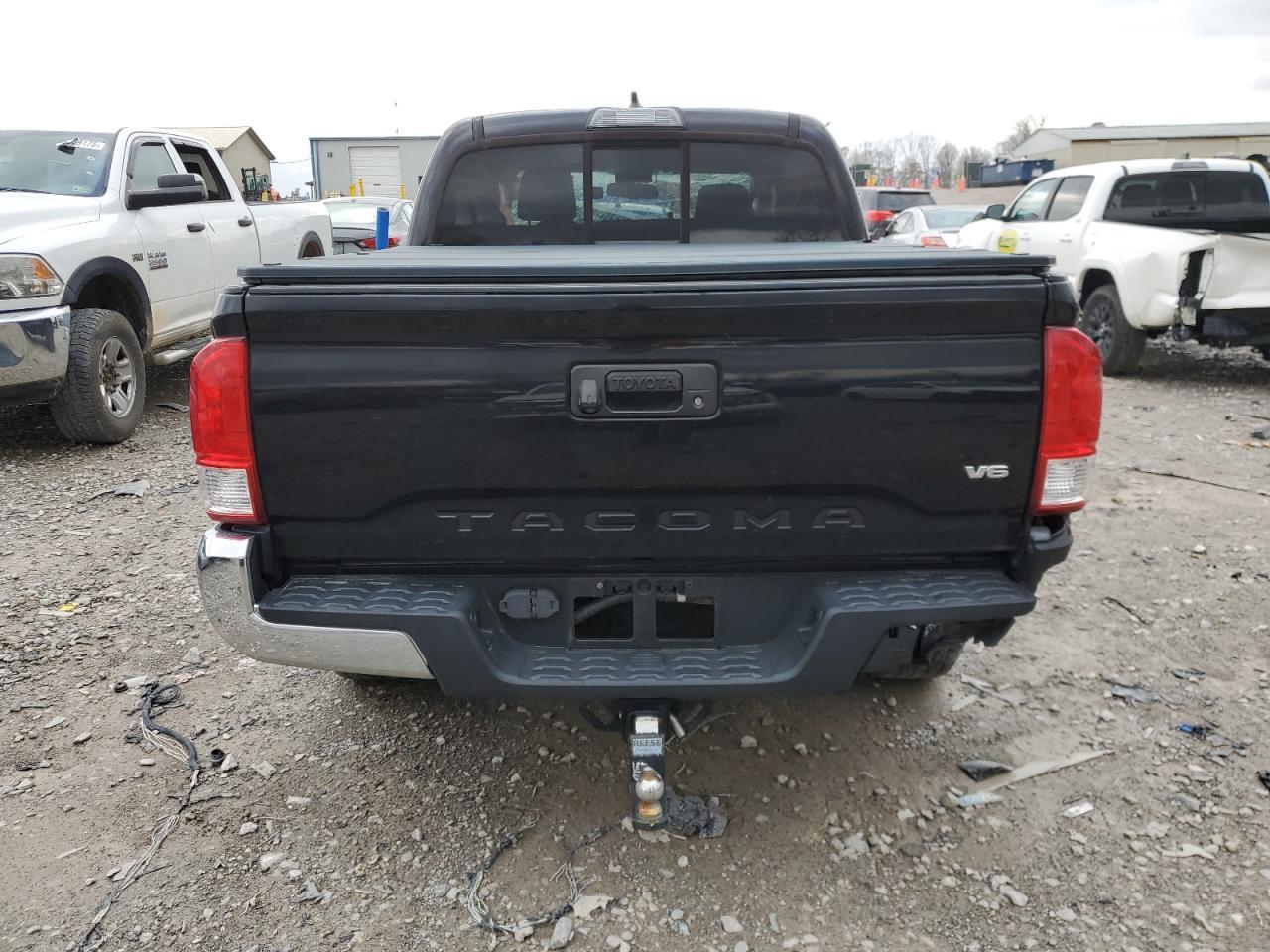 2017 TOYOTA TACOMA DOU - Фото 6