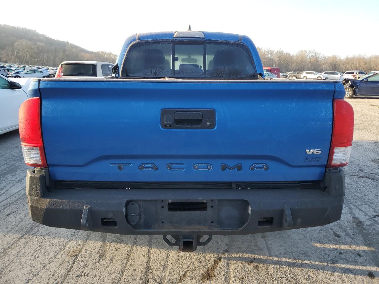 2016 TOYOTA TACOMA DOU - Фото 6