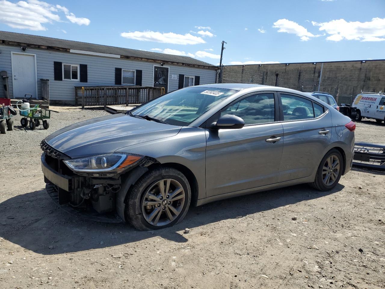 2018 HYUNDAI ELANTRA SE