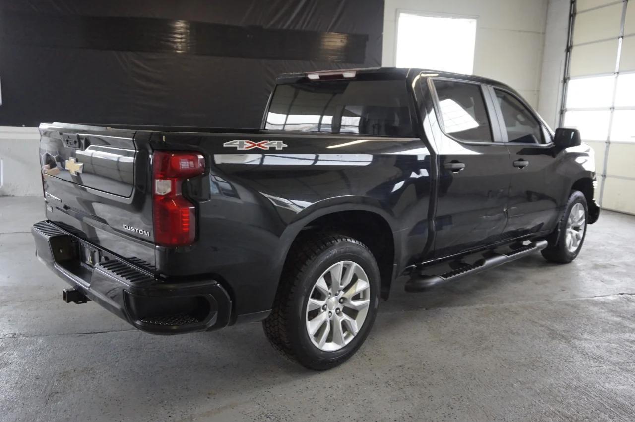 2023 CHEVROLET SILVERADO - Image 3