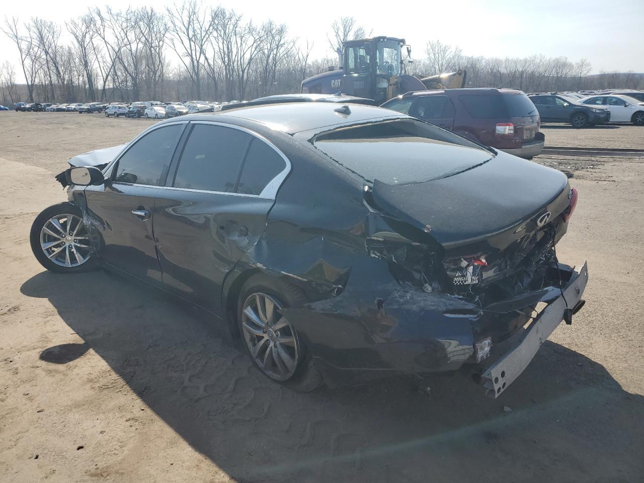 2015 INFINITI Q50 BASE - Image 2