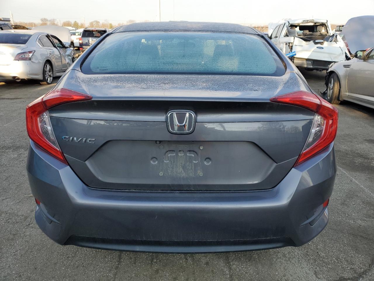 2016 HONDA CIVIC LX - Image 6
