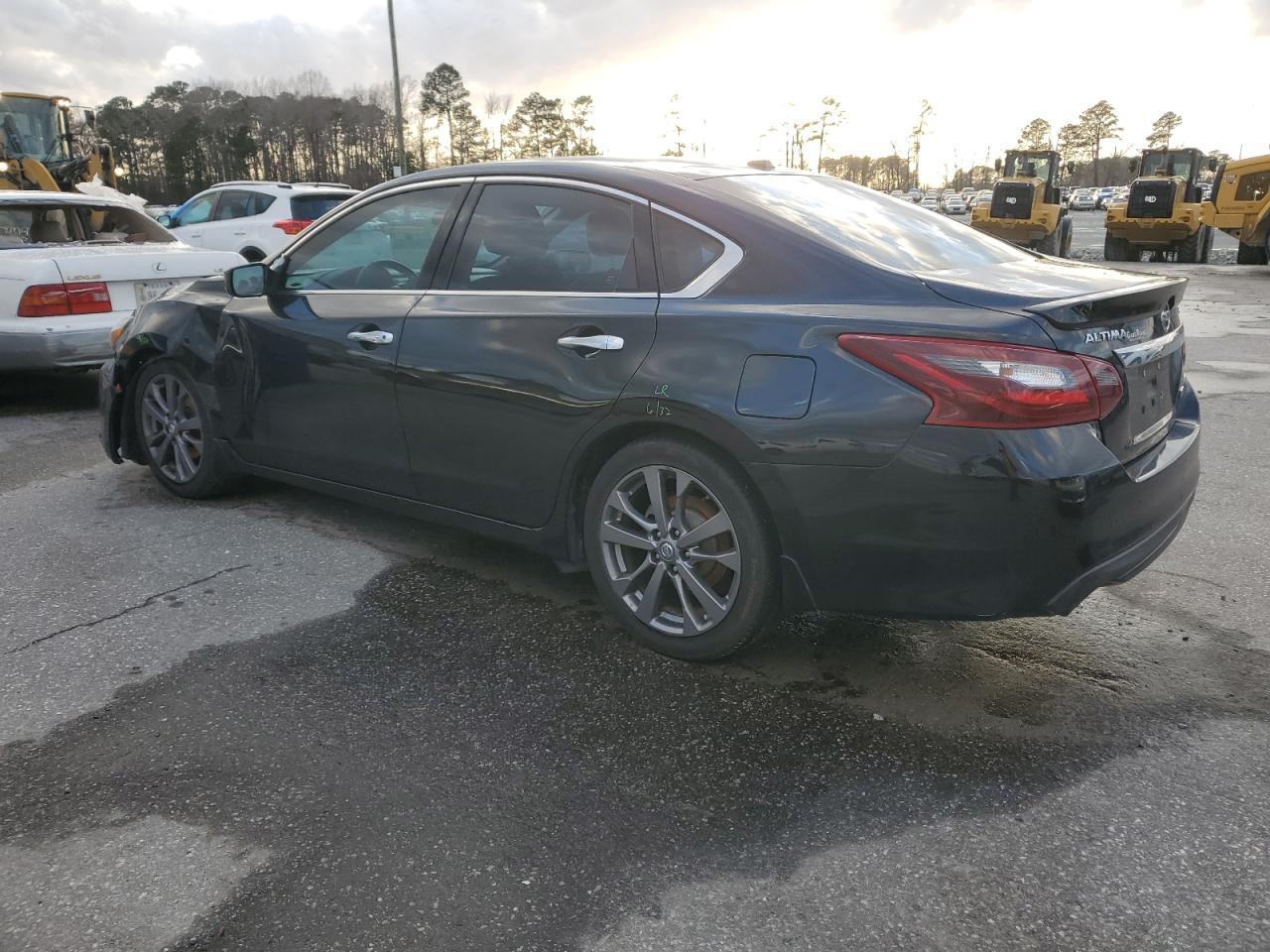 2018 NISSAN ALTIMA 2.5 - Фото 2