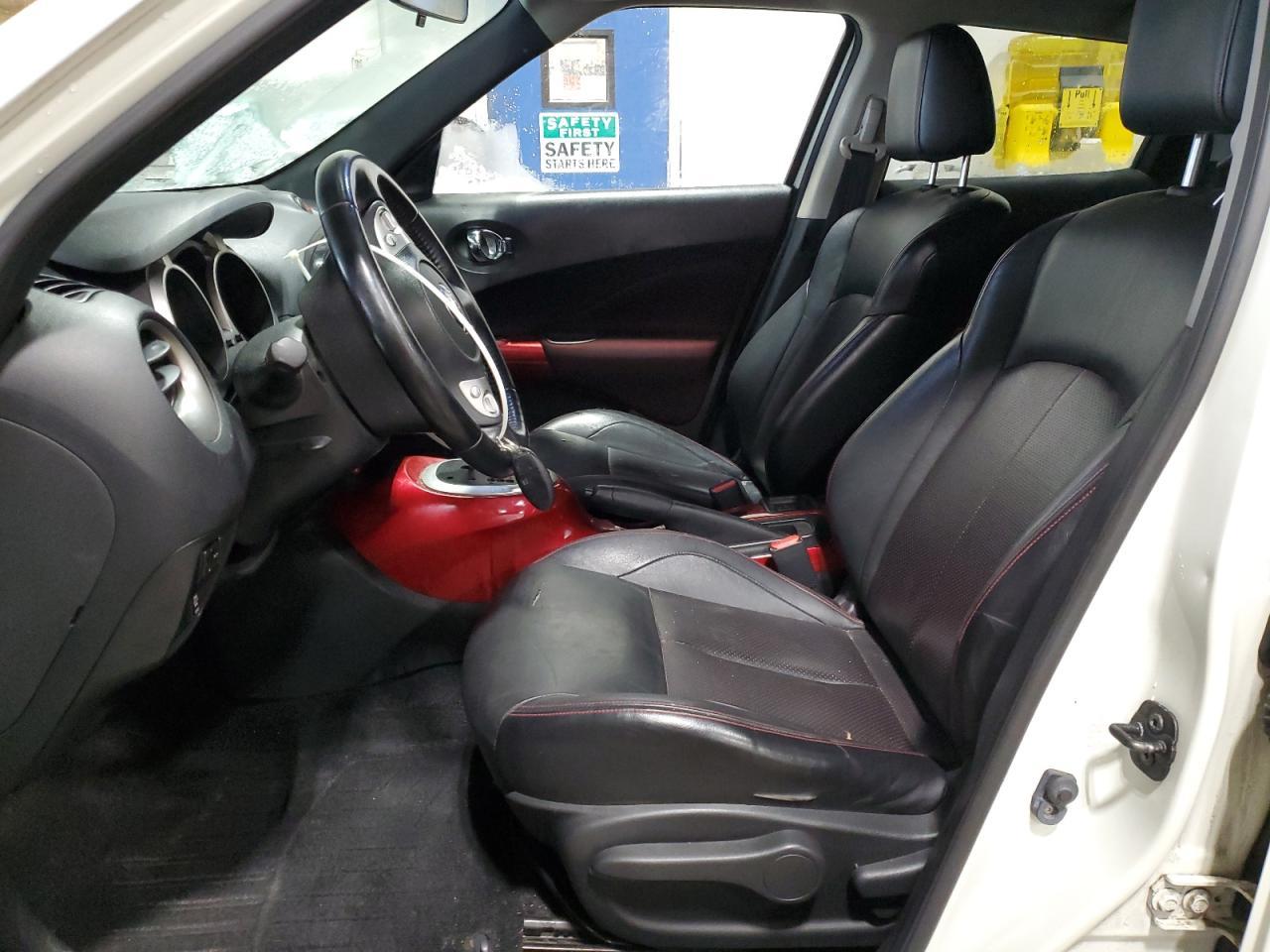 2011 NISSAN JUKE S - Фото 7