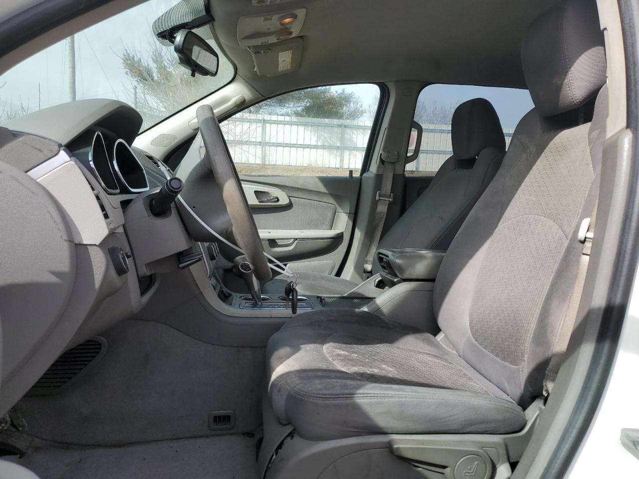 2012 CHEVROLET TRAVERSE L - Image 7