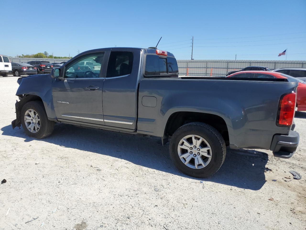 2016 CHEVROLET COLORADO L - Фото 2