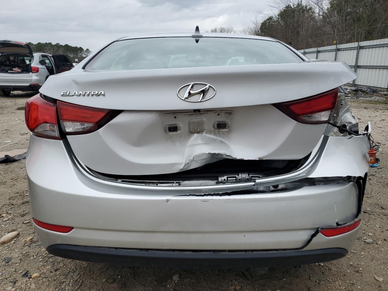 2014 HYUNDAI ELANTRA SE - Image 6