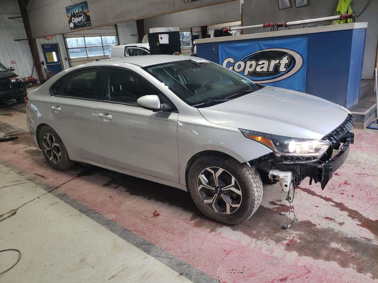 2021 KIA FORTE FE - Фото 4