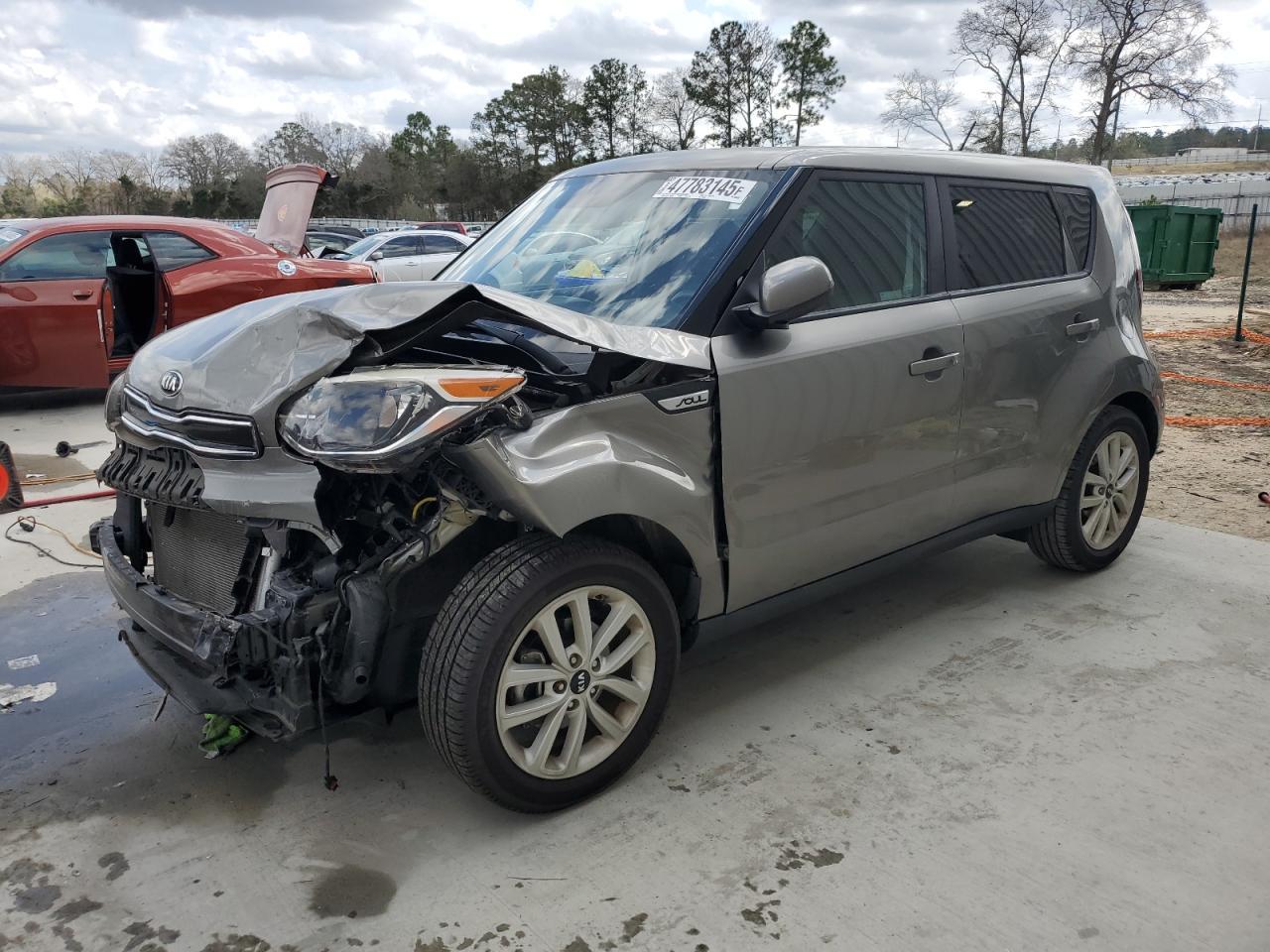 2019 KIA SOUL +