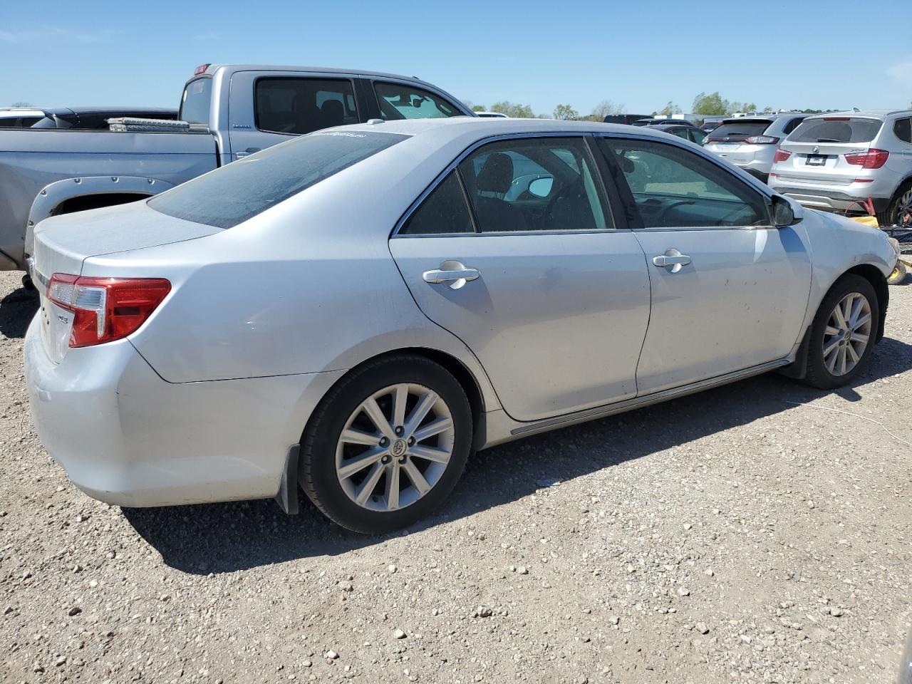 2014 TOYOTA CAMRY L - Image 3