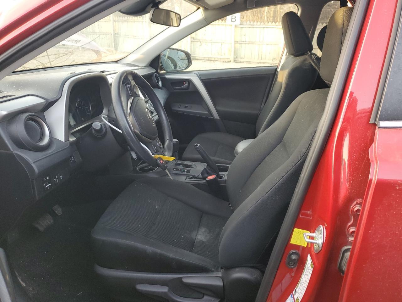 2017 TOYOTA RAV4 LE - Фото 7