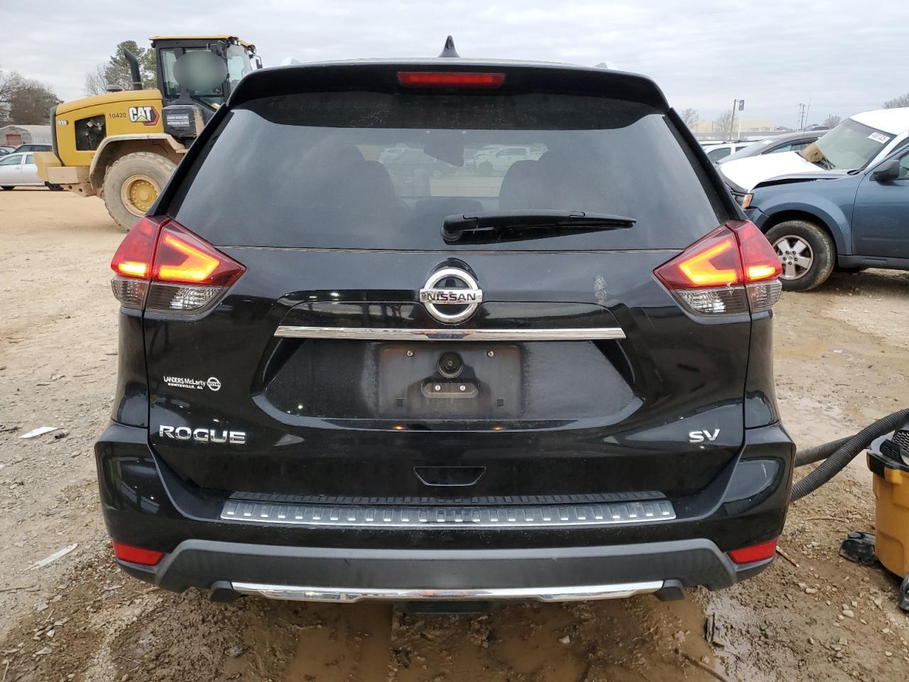 2017 NISSAN ROGUE S - Фото 6