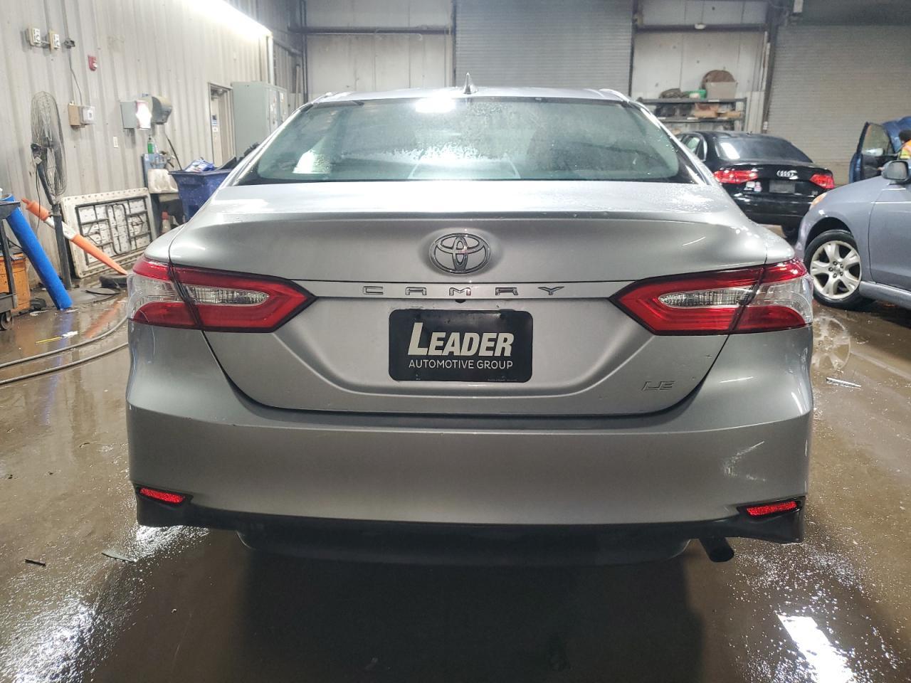 2019 TOYOTA CAMRY L - Image 6