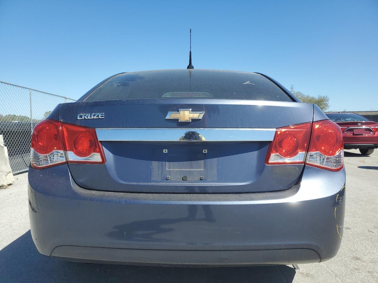 2014 CHEVROLET CRUZE LS - Image 6
