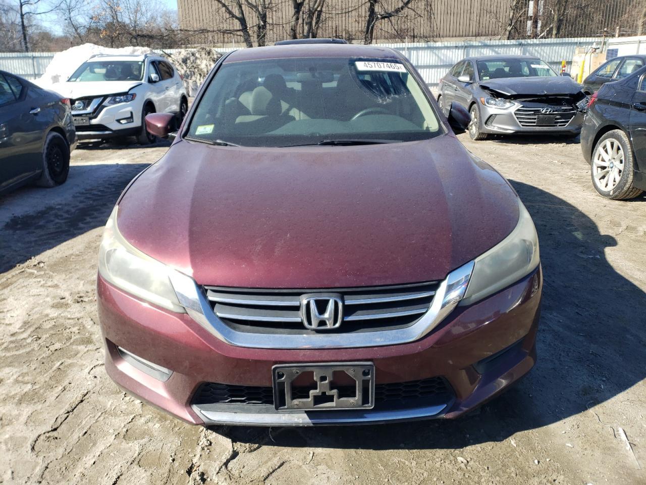 2014 HONDA ACCORD LX - Image 5