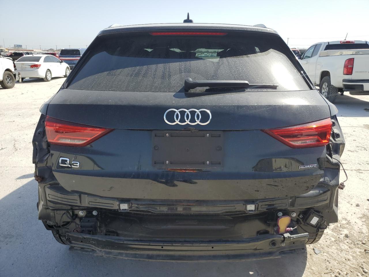 2022 AUDI Q3 PREMIUM - Фото 6