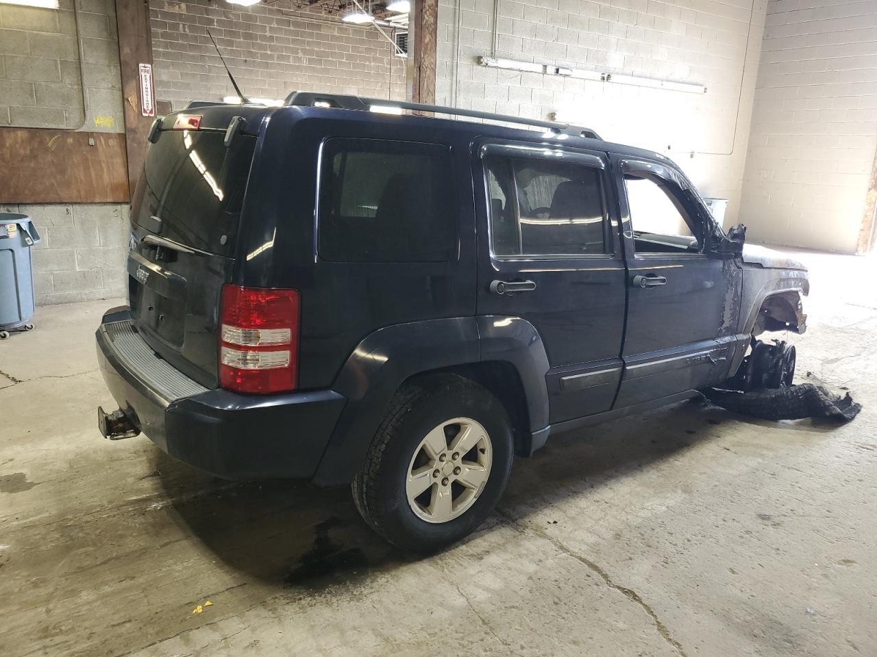 2011 JEEP LIBERTY SP - Фото 3