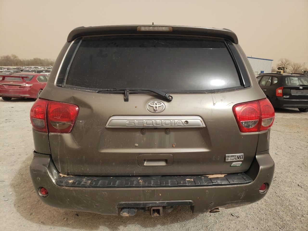 2016 TOYOTA SEQUOIA LI - Фото 6