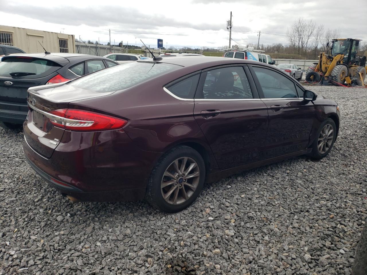 2017 FORD FUSION SE - Фото 3