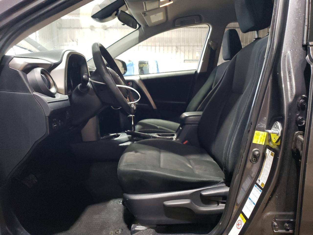 2017 TOYOTA RAV4 LE - Image 7