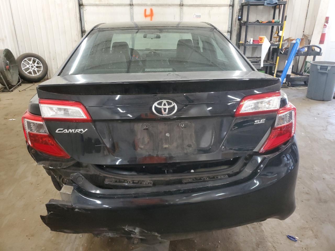 2014 TOYOTA CAMRY L - Image 6