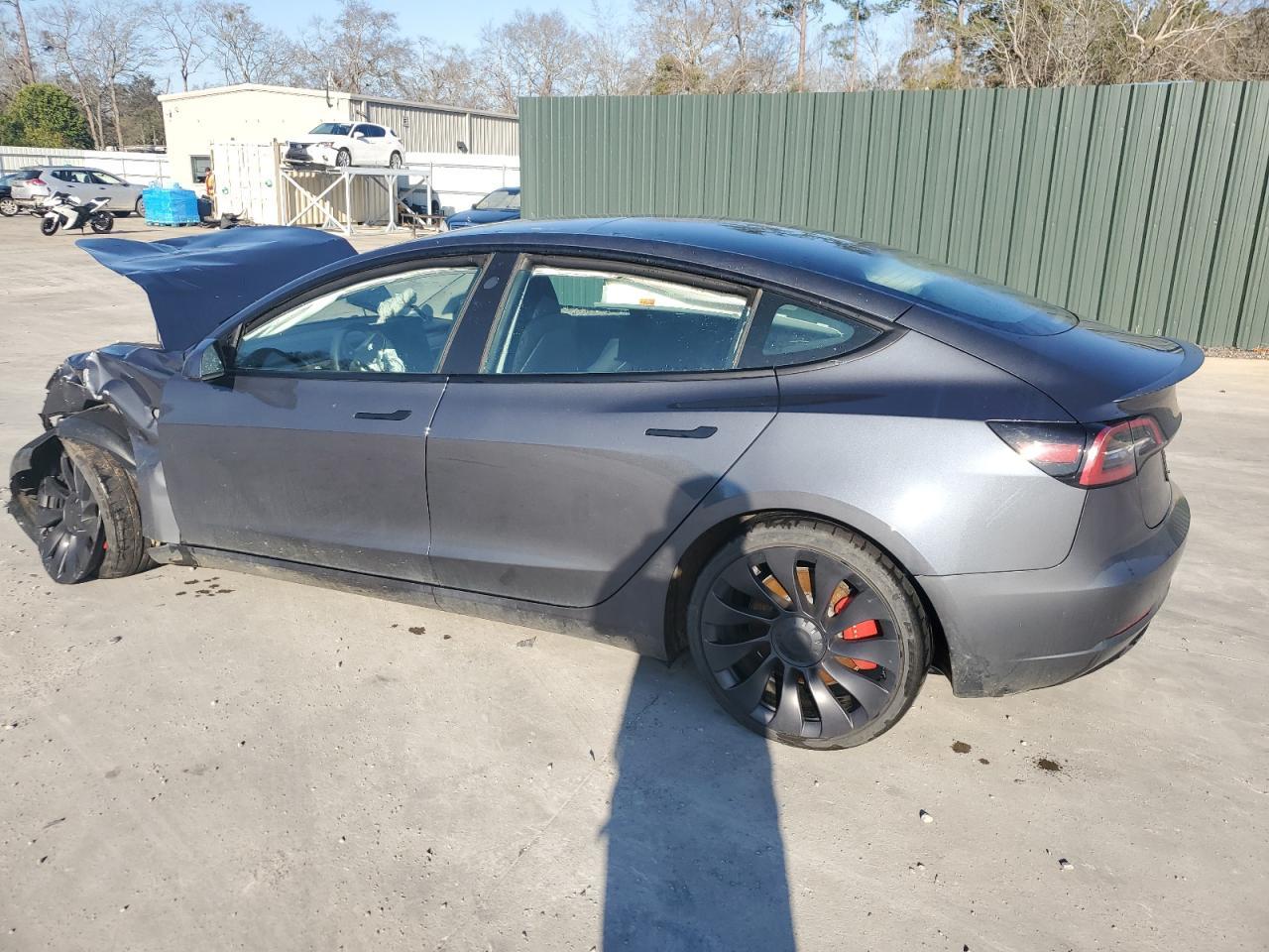 2023 TESLA MODEL 3 - Фото 2