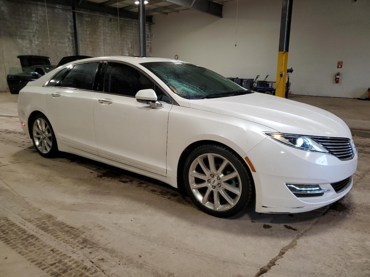 2014 LINCOLN MKZ - Image 4