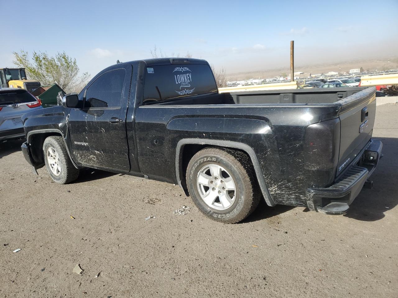2017 GMC SIERRA K15 - Image 2