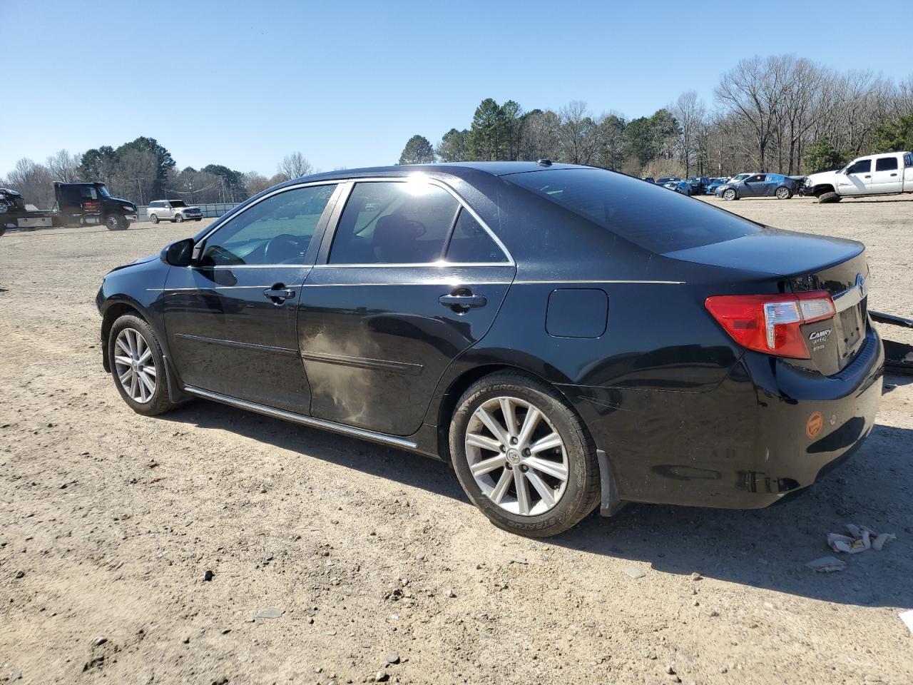 2014 TOYOTA CAMRY L - Image 2