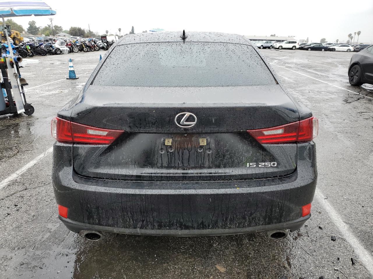2014 LEXUS IS 250 - Image 6