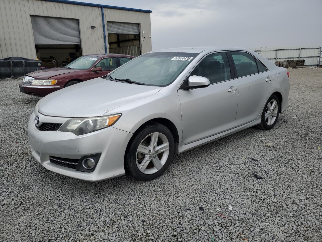 2014 TOYOTA CAMRY L