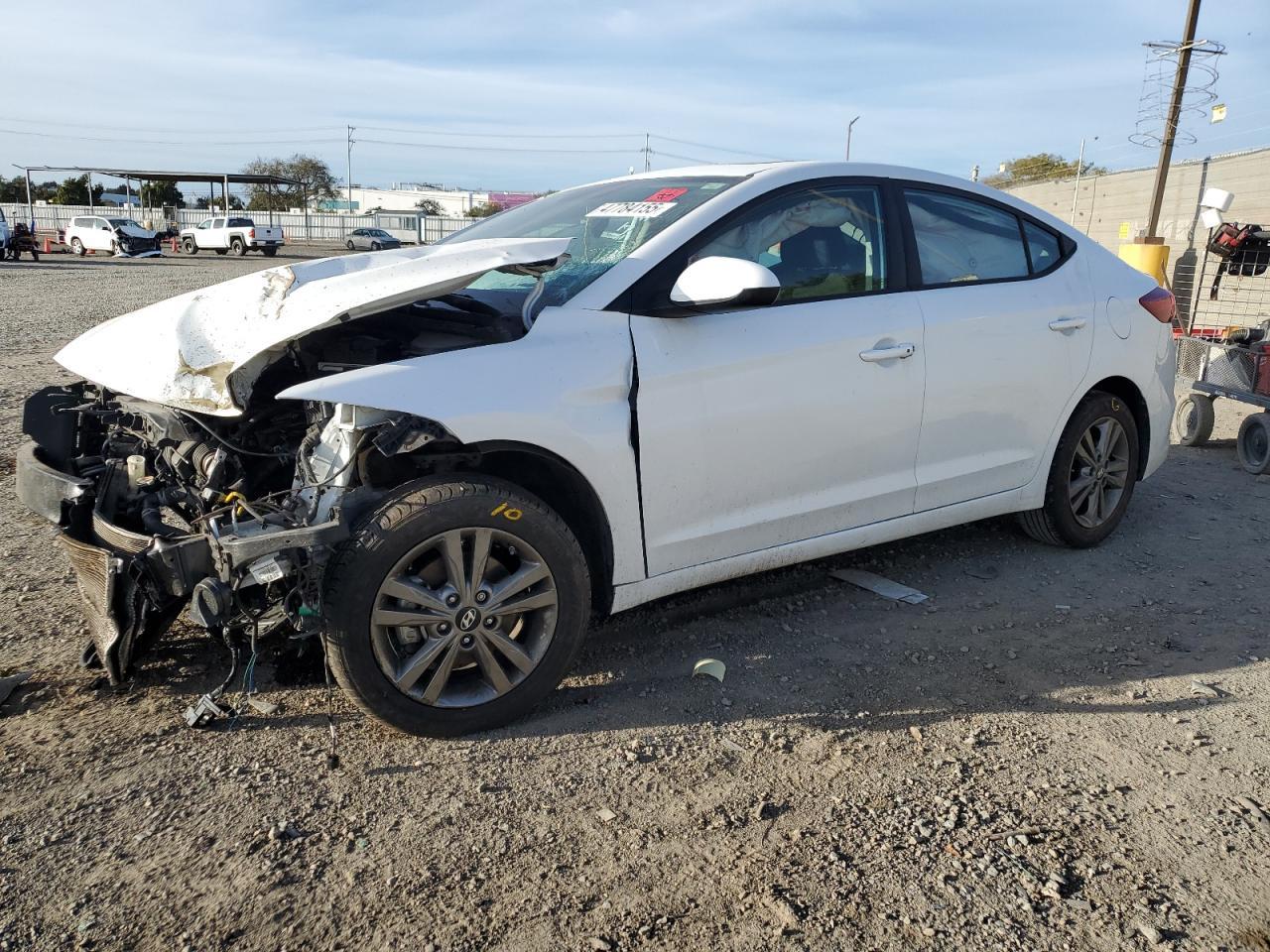 2018 HYUNDAI ELANTRA SE