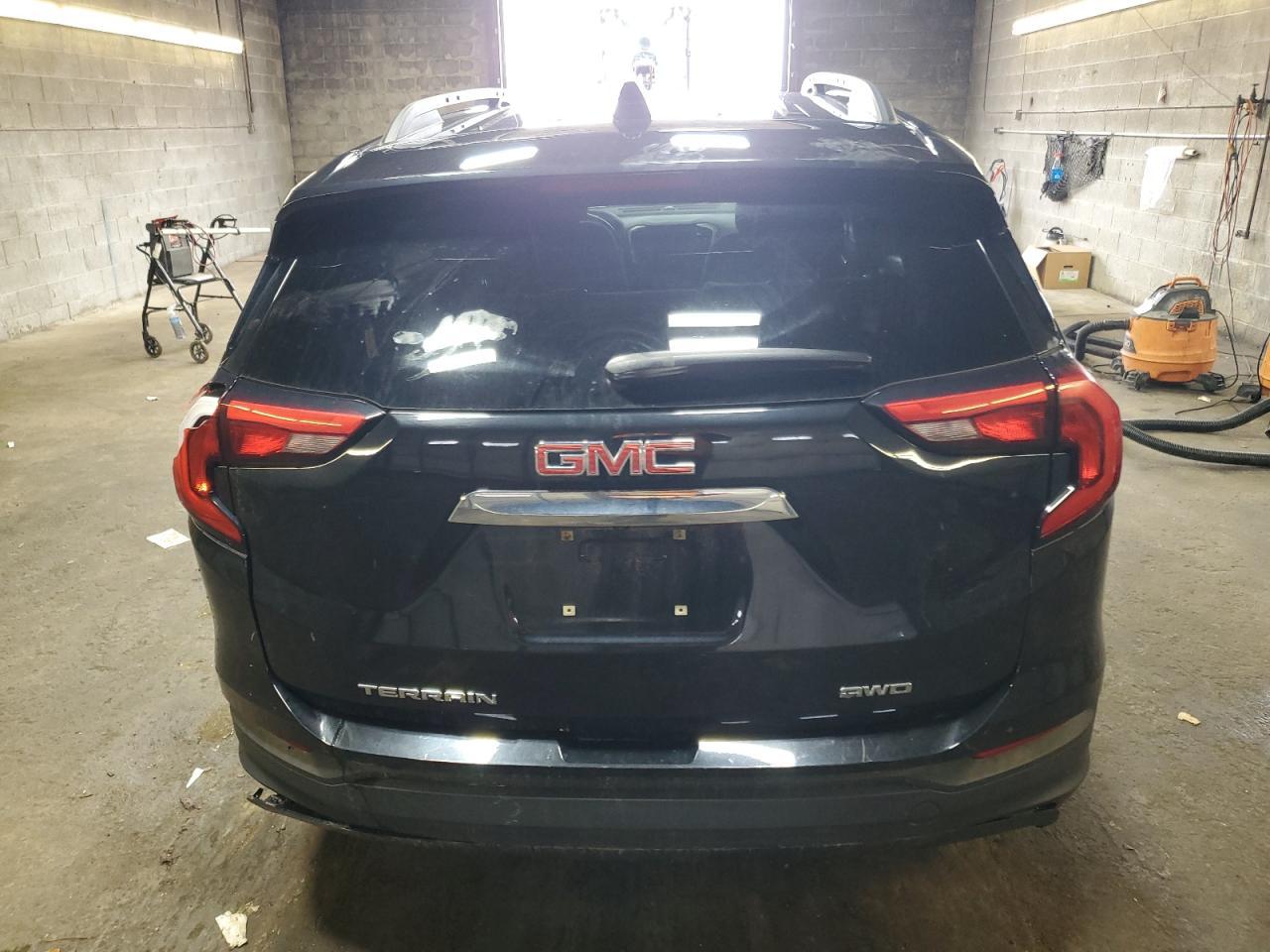 2018 GMC TERRAIN SL - Image 6