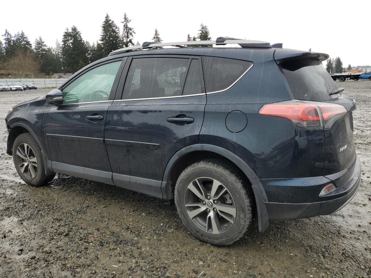 2017 TOYOTA RAV4 XLE - Image 2