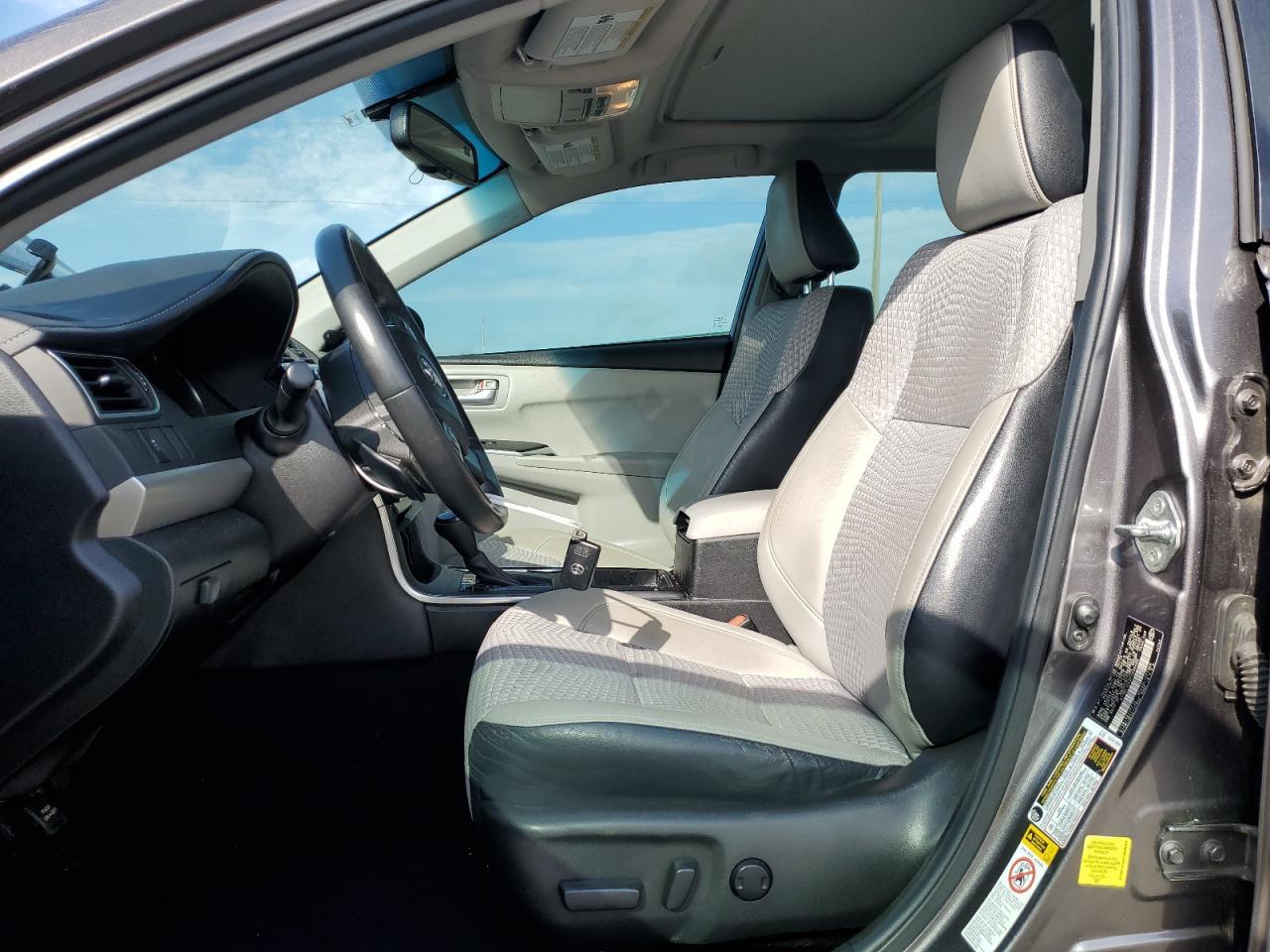 2015 TOYOTA CAMRY LE - Фото 7
