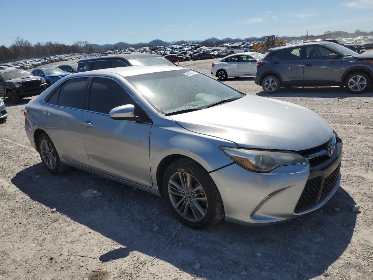 2016 TOYOTA CAMRY LE - Image 4