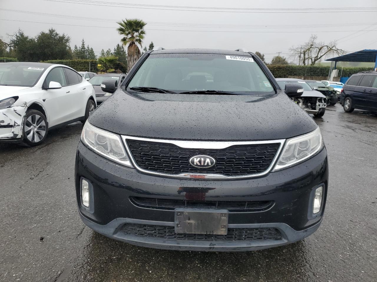 2014 KIA SORENTO LX - Image 5