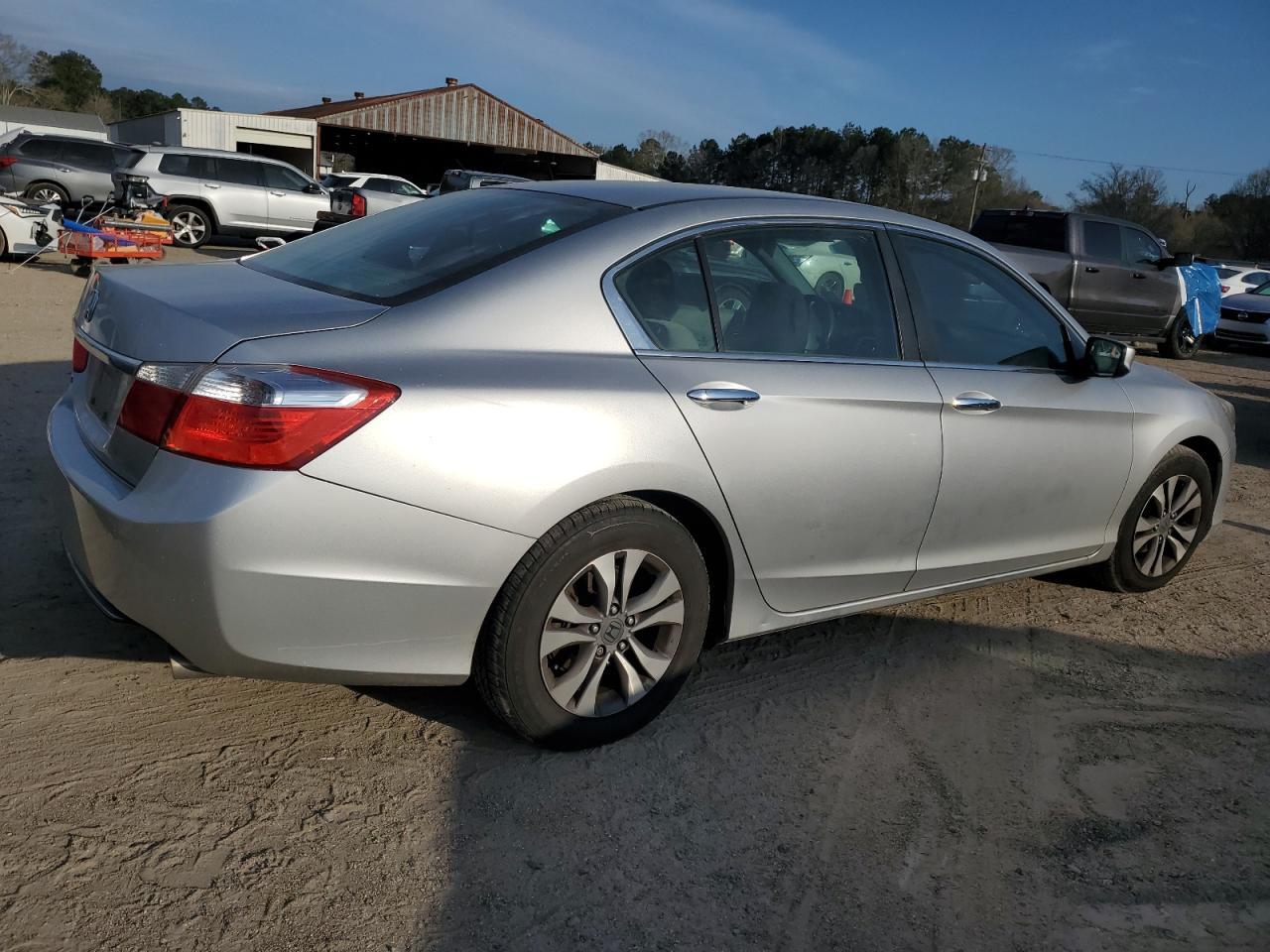 2014 HONDA ACCORD LX - Фото 3