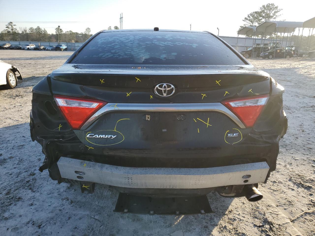 2017 TOYOTA CAMRY LE - Фото 6