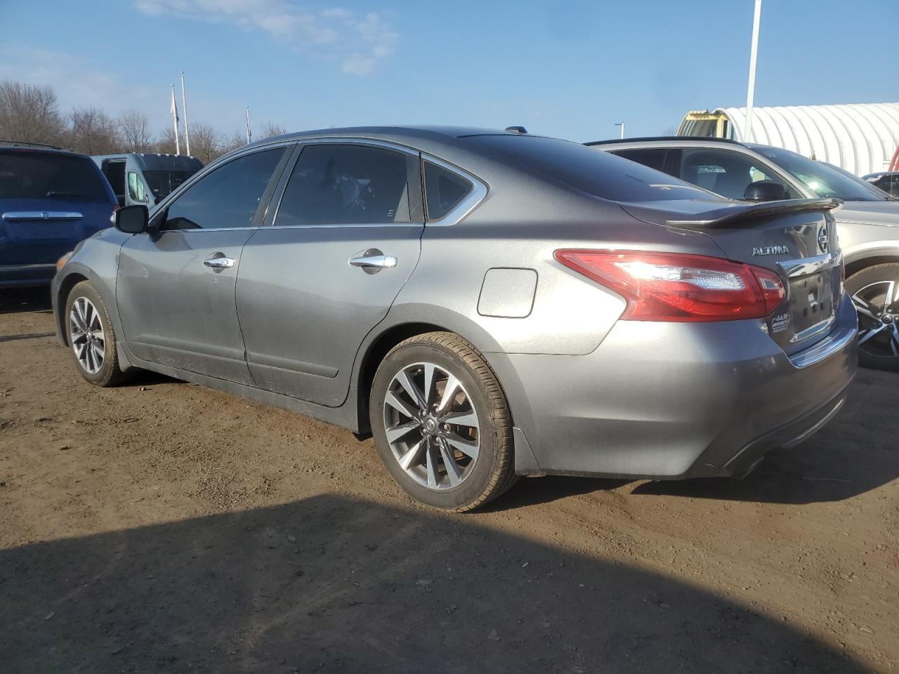 2016 NISSAN ALTIMA 2.5 - Фото 2