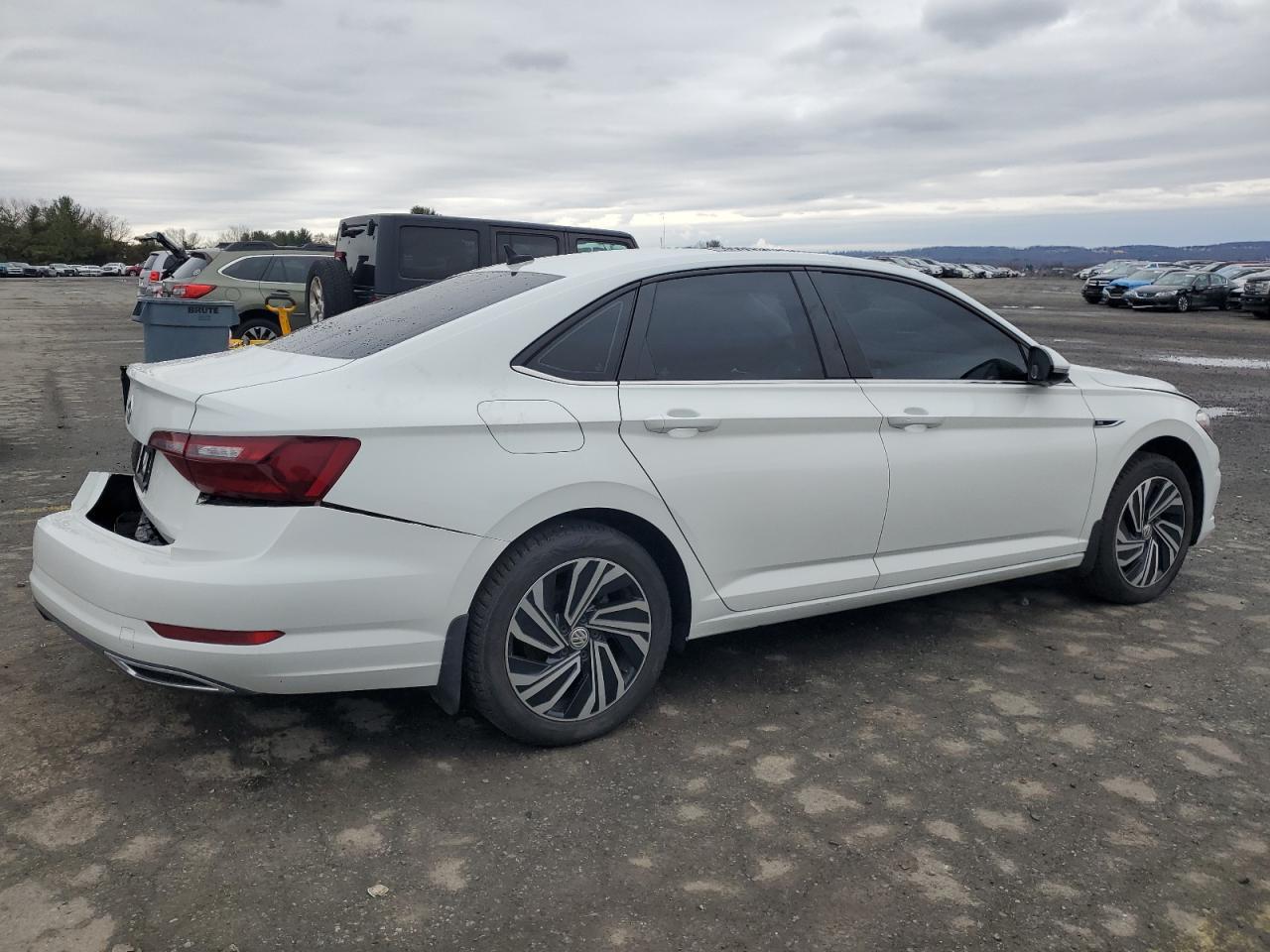 2020 VOLKSWAGEN JETTA SEL - Фото 3
