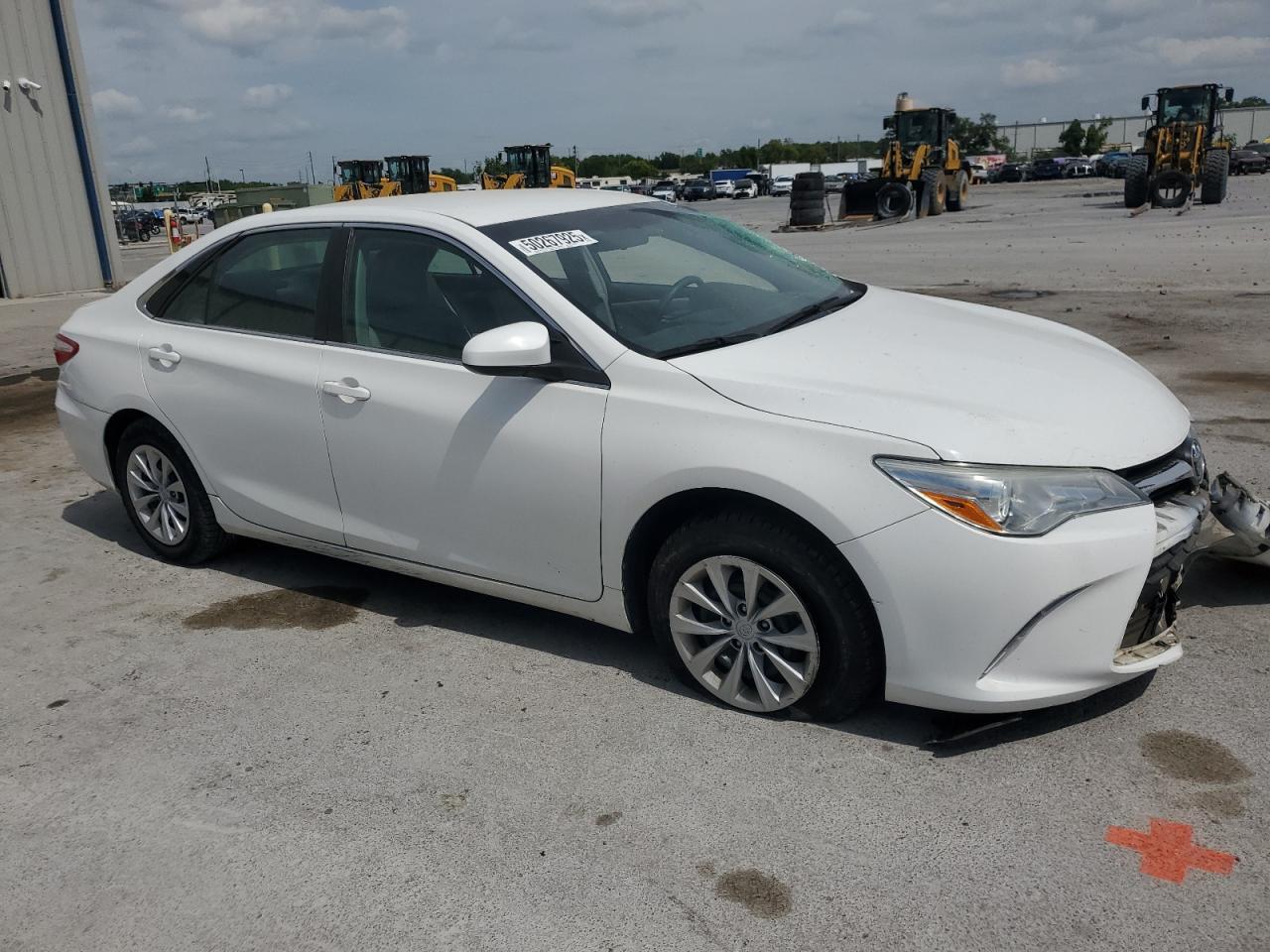2015 TOYOTA CAMRY LE - Фото 4