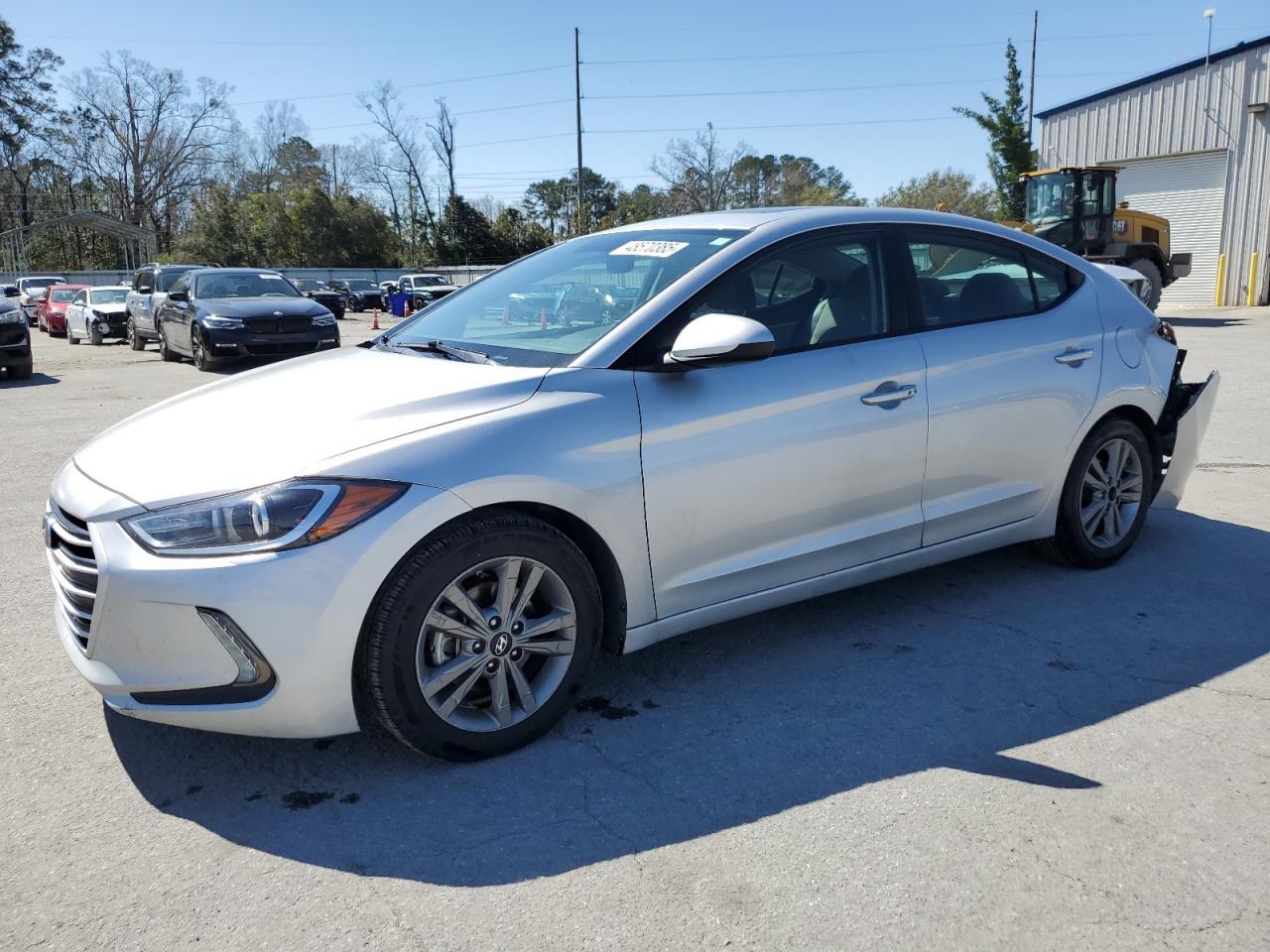 2018 HYUNDAI ELANTRA SE