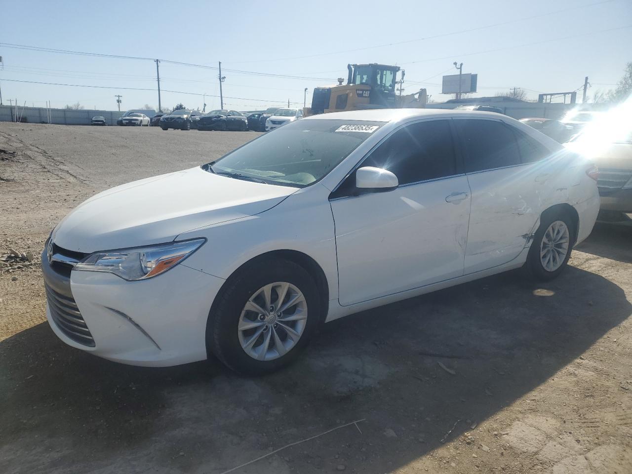 2015 TOYOTA CAMRY LE