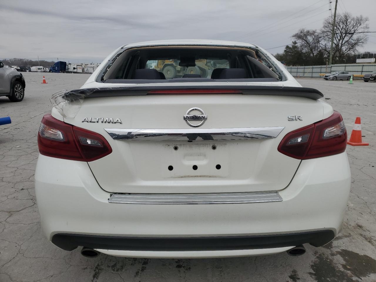 2017 NISSAN ALTIMA 2.5 - Image 6