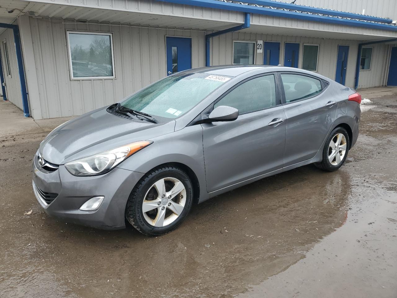 2013 HYUNDAI ELANTRA GL